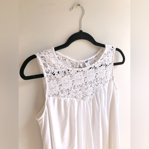 Old Navy Women’s Size Medium Lacy White Flowy Sleeveless  Summer MIDI Dress - Picture 2 of 4